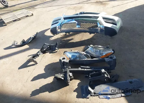 2013 Mercedes-Benz Ml 350 4Matic z USA, uszkodzony, nr VIN 4JGDA5HB9DA154493